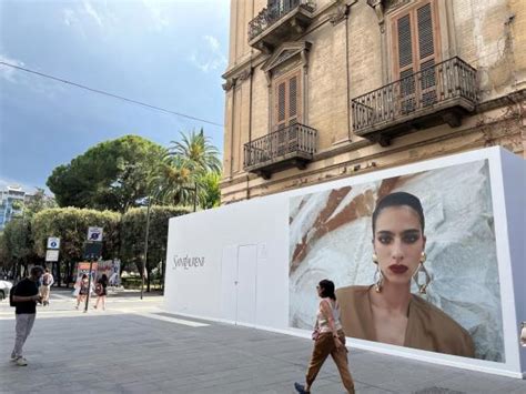 Bari, Saint Laurent apre al posto dello storico negozio Cima, .